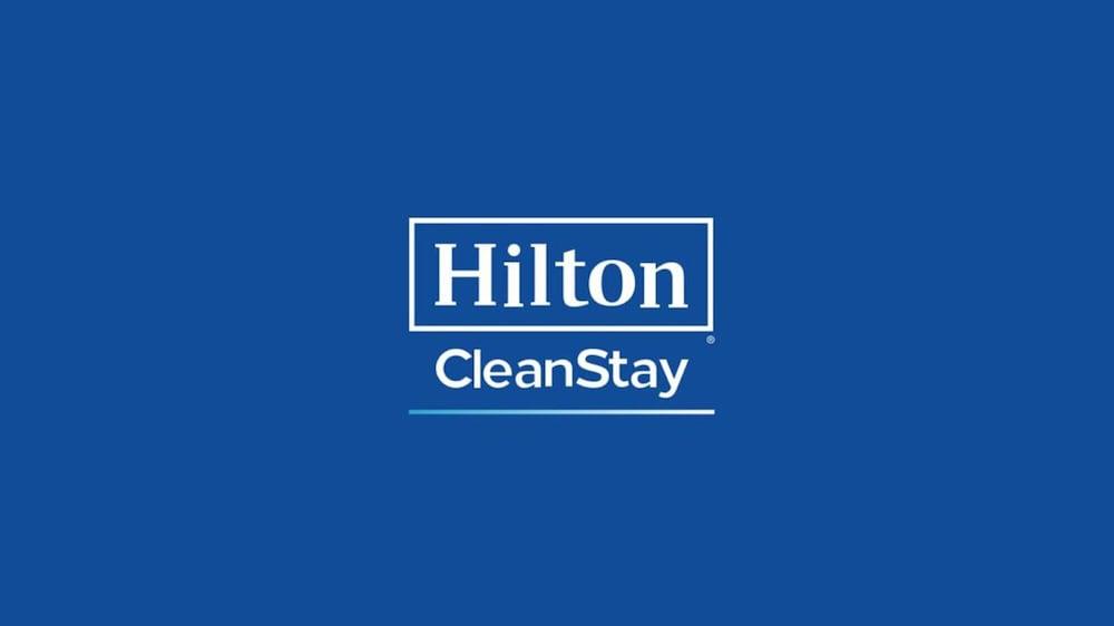 Tru By Hilton Cedar Rapids Westdale Hotel Ngoại thất bức ảnh