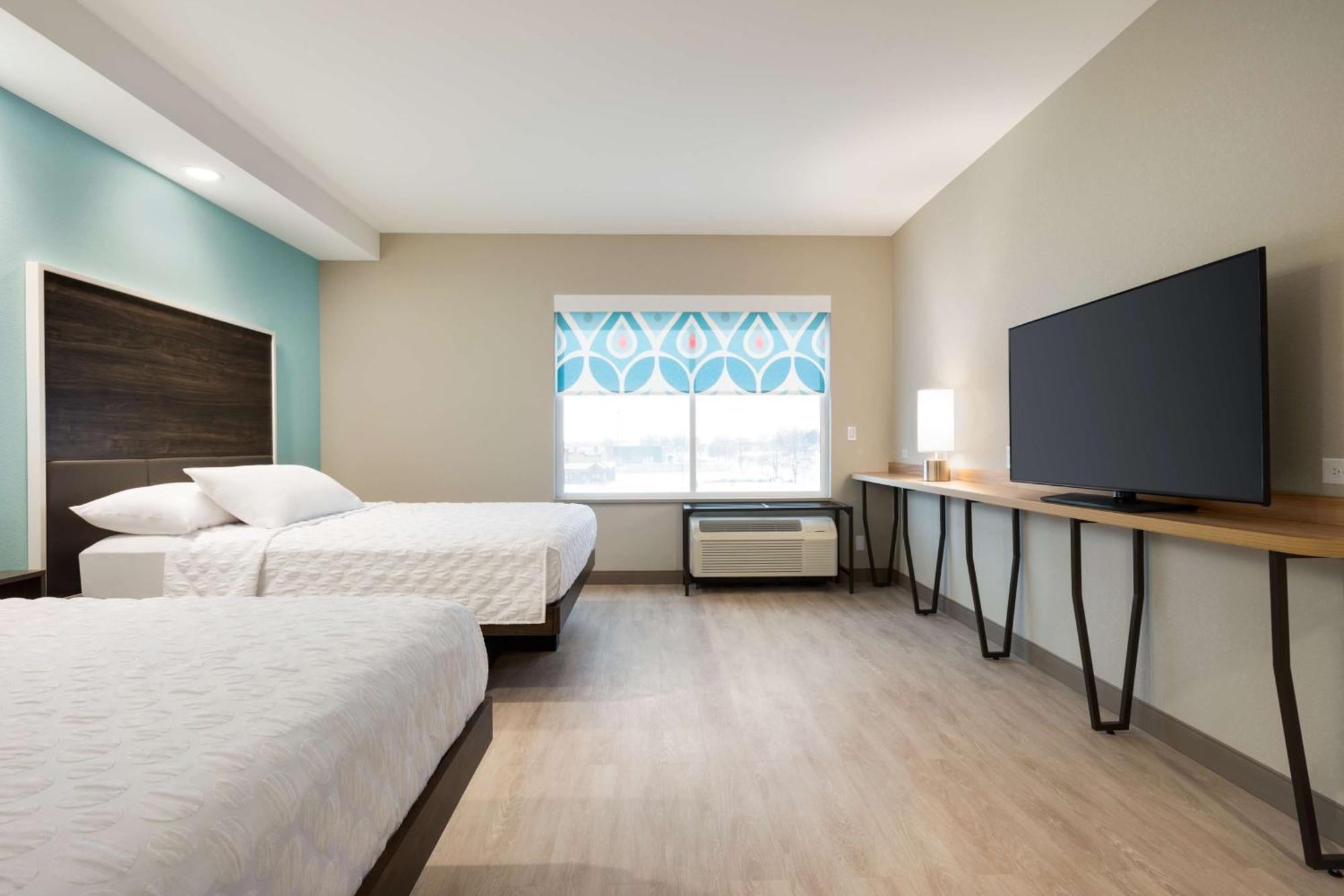 Tru By Hilton Cedar Rapids Westdale Hotel Ngoại thất bức ảnh