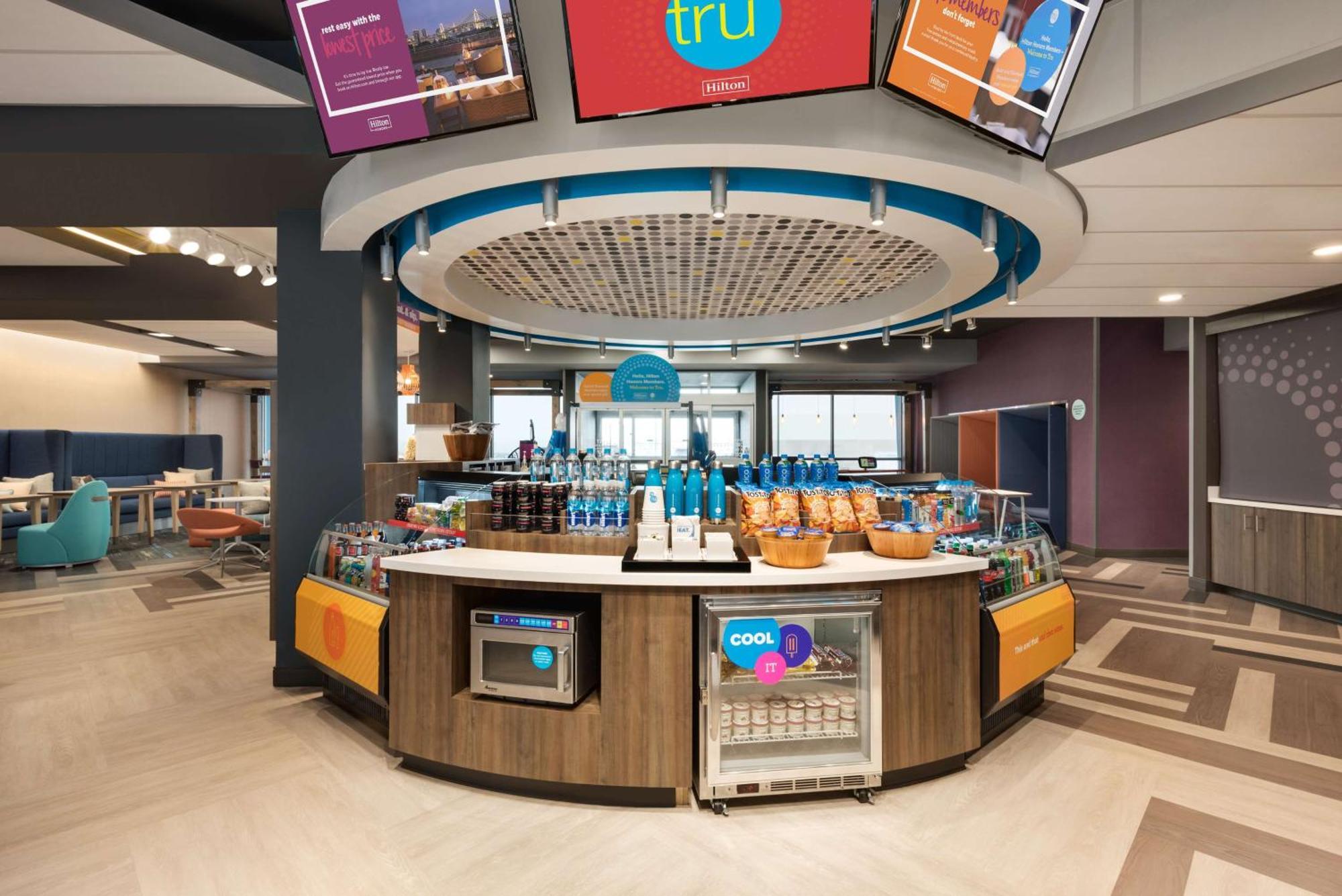 Tru By Hilton Cedar Rapids Westdale Hotel Ngoại thất bức ảnh
