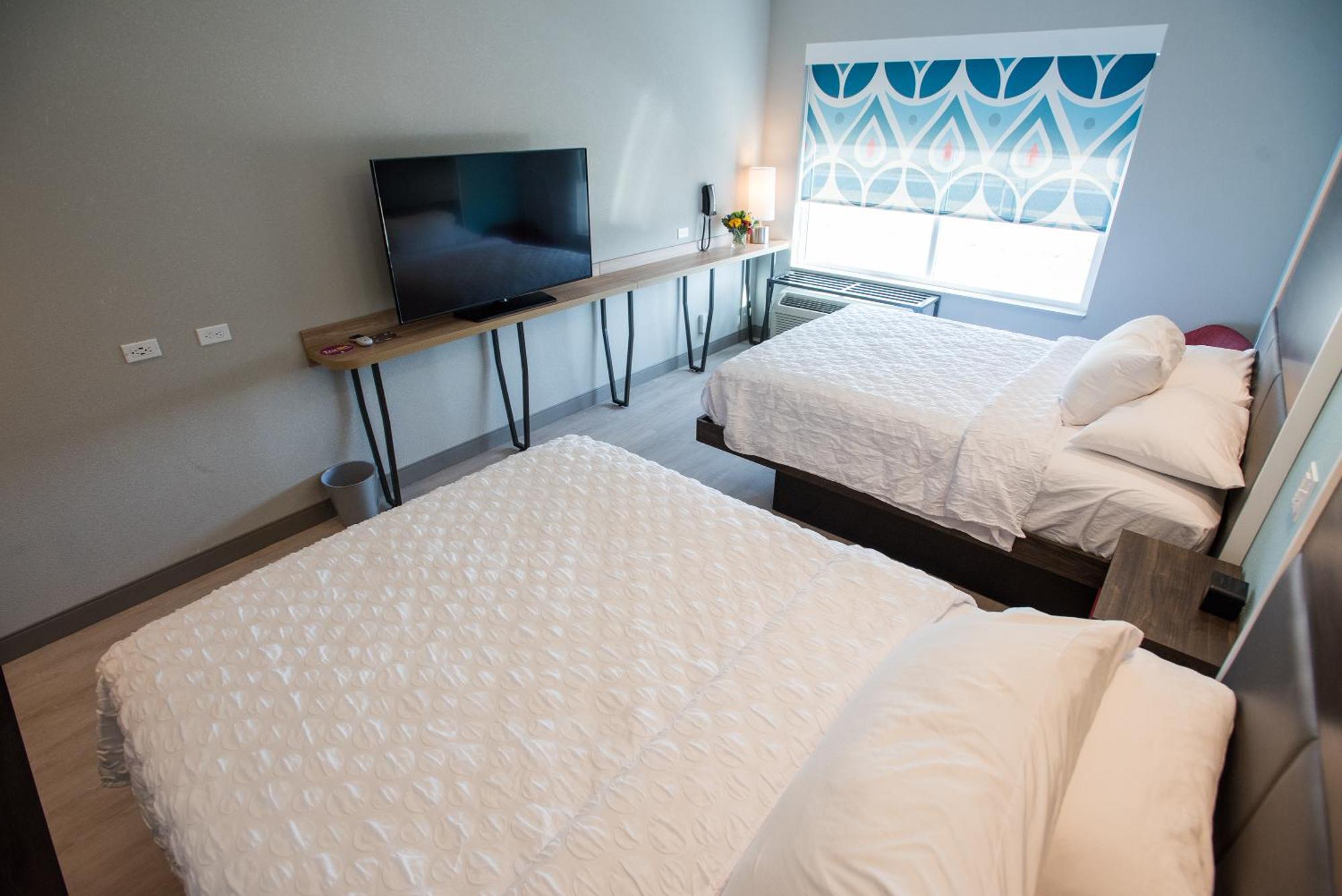 Tru By Hilton Cedar Rapids Westdale Hotel Ngoại thất bức ảnh